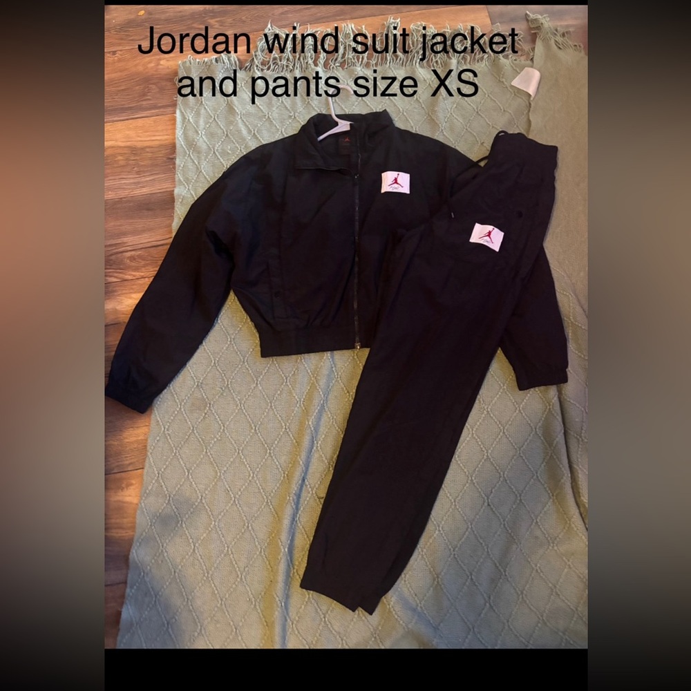 Jordan flight track suit windsuit women’s XS like new